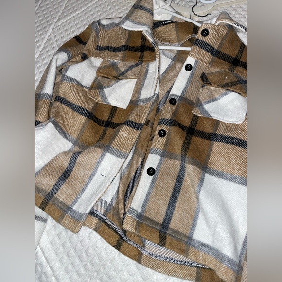 Plaid Jacket - Picture 2 of 6